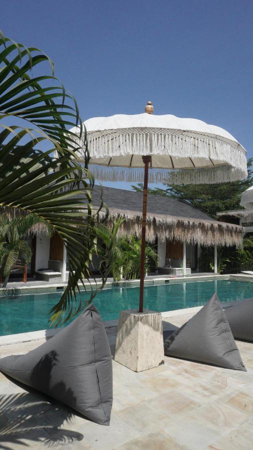 Suku Lifestyle Hotel & Villas Selong Belanak Kültér fotó