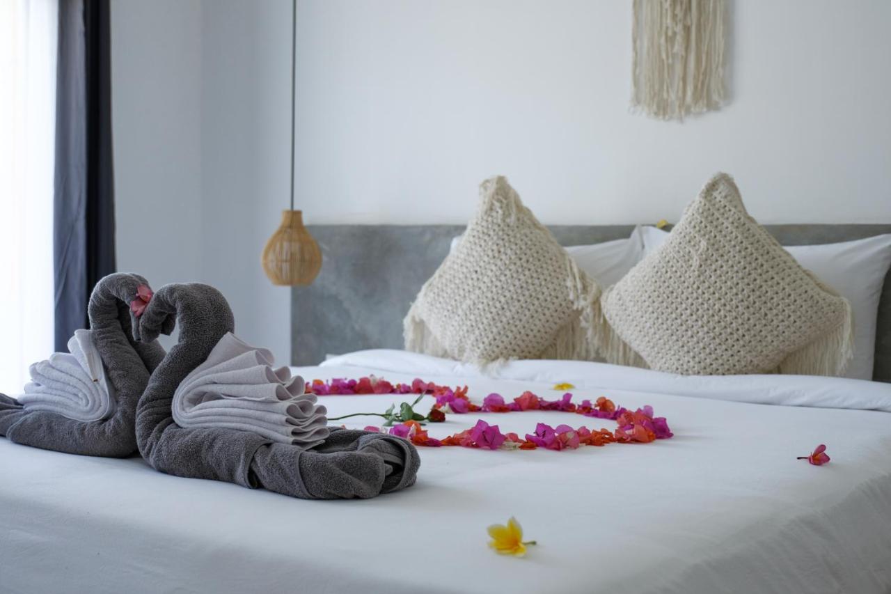 Suku Lifestyle Hotel & Villas Selong Belanak Kültér fotó