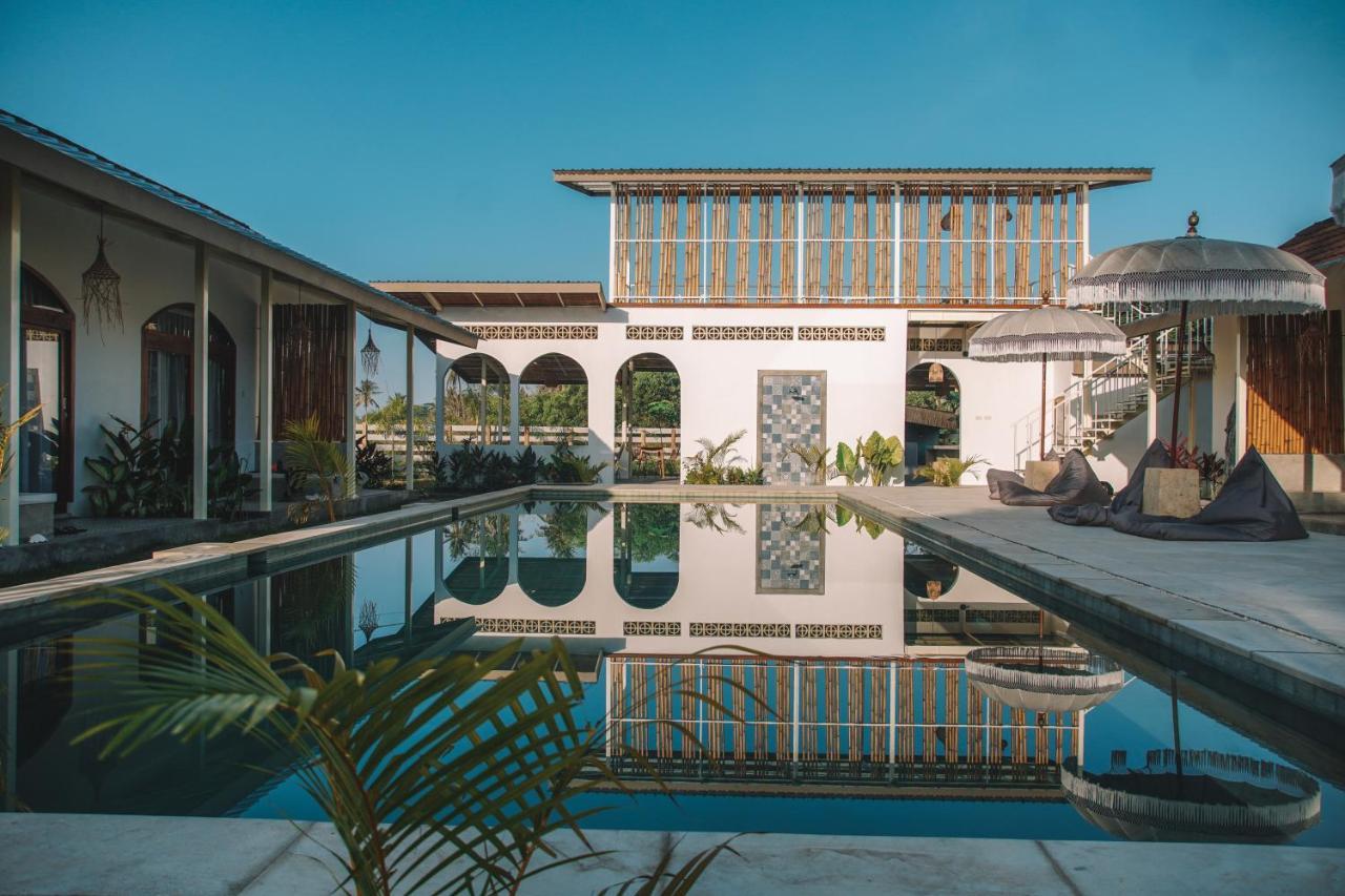 Suku Lifestyle Hotel & Villas Selong Belanak Kültér fotó